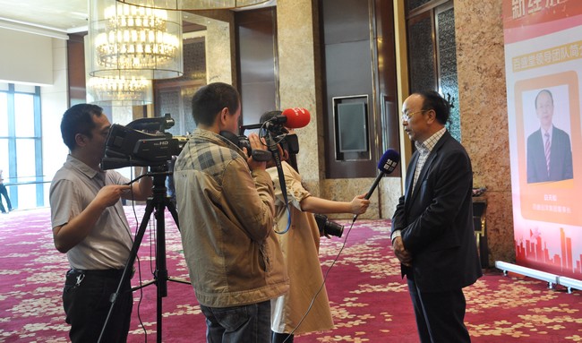 成都百胜远洋集团董事长白天松接受电视台专访