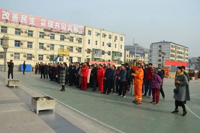 陕西吴堡县举行&ldquo;119消防宣传月&rdquo;启动仪式