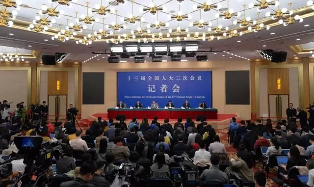 丈母娘挑女婿要看征信记录!央行记者会还有哪些爆点?(图1) 丈母娘挑女婿要看征信记录!央行记者会还有哪些爆点?(图1)