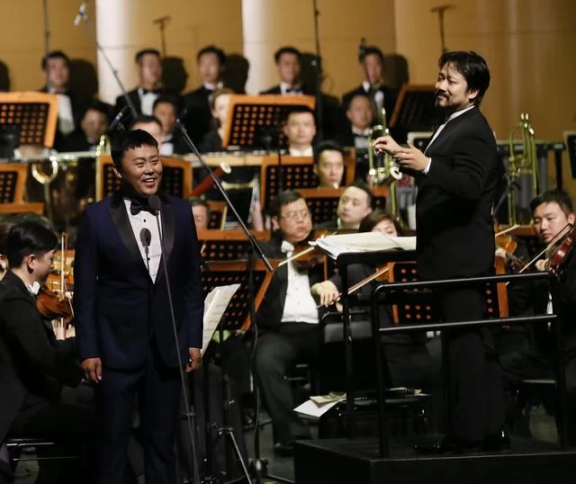 青岛海洋国际音乐季,阎维文民族声乐大师班师生音乐会成功上演(图3) 青岛海洋国际音乐季,阎维文民族声乐大师班师生音乐会成功上演(图3)