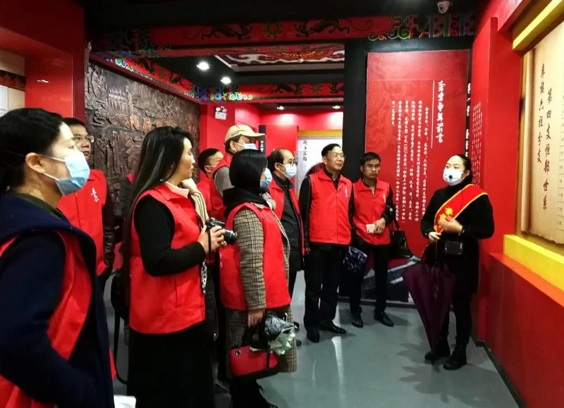 “乌蒙见证”——诗人走进毕节创作采风助力脱贫攻坚(图1) “乌蒙见证”——诗人走进毕节创作采风助力脱贫攻坚(图1)